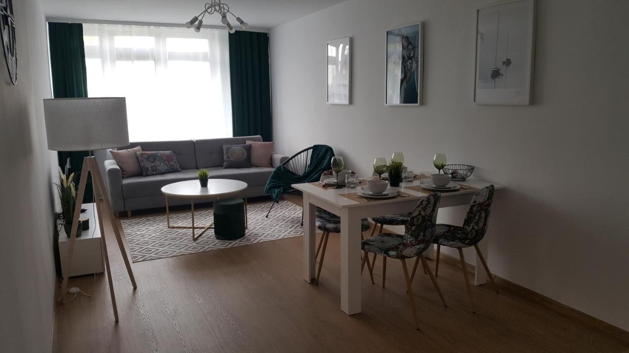 Apartament Szmaragdowy Zakatek โควอบเซก ภายนอก รูปภาพ